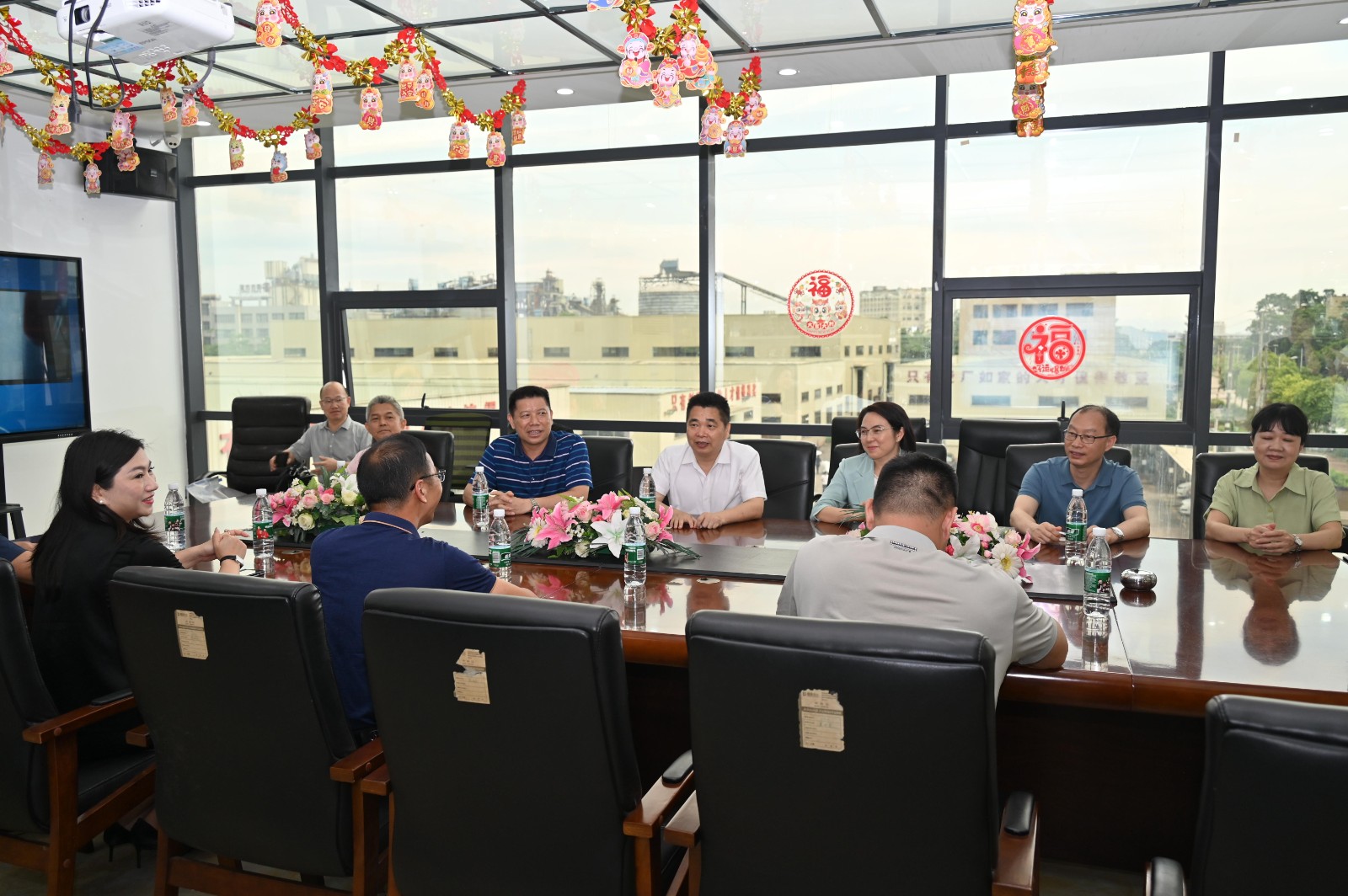 阳江市人大常委会 引领新材料技术推广服务，驱动产业转型升级